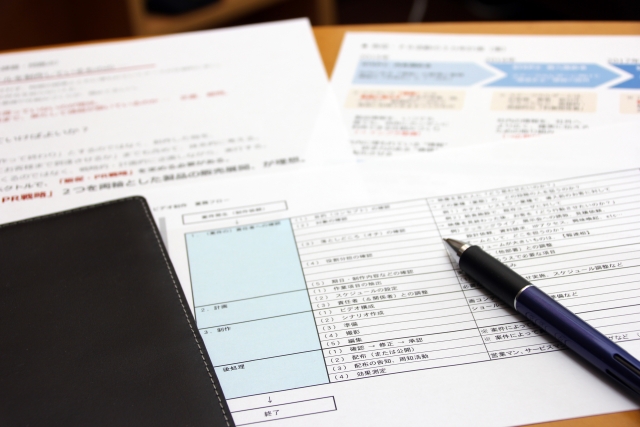 車の売却に必要な書類！個人売買はこれさえあればOK！
